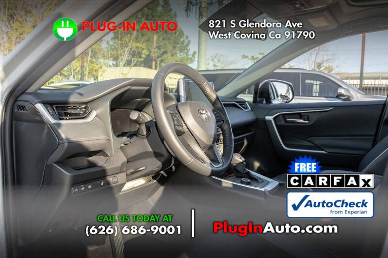 2025 Toyota RAV4 Hybrid XLE Premium