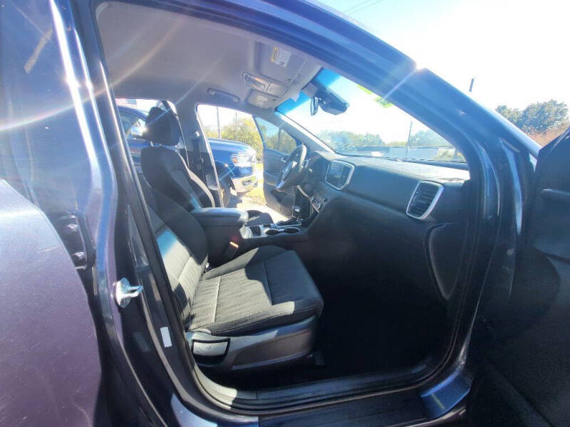 2022 Kia Sportage LX