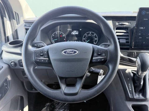 2023 Ford Transit 350 XLT