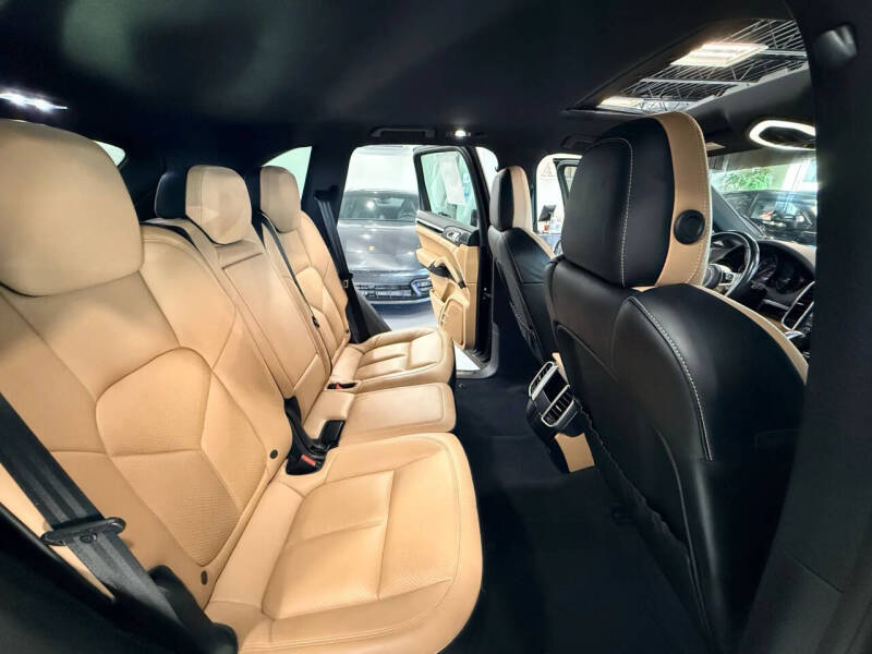 2018 Porsche Cayenne