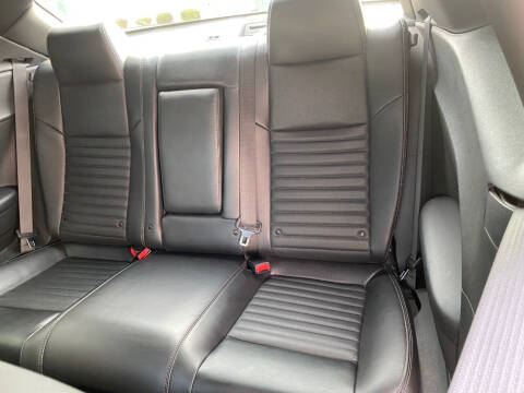2013 Dodge Challenger R/T Plus