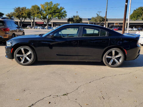 2017 Dodge Charger SE