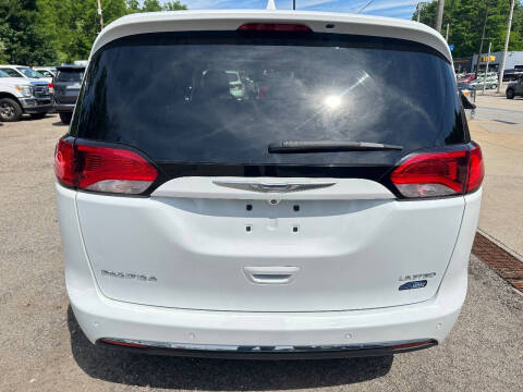 2017 Chrysler Pacifica Limited