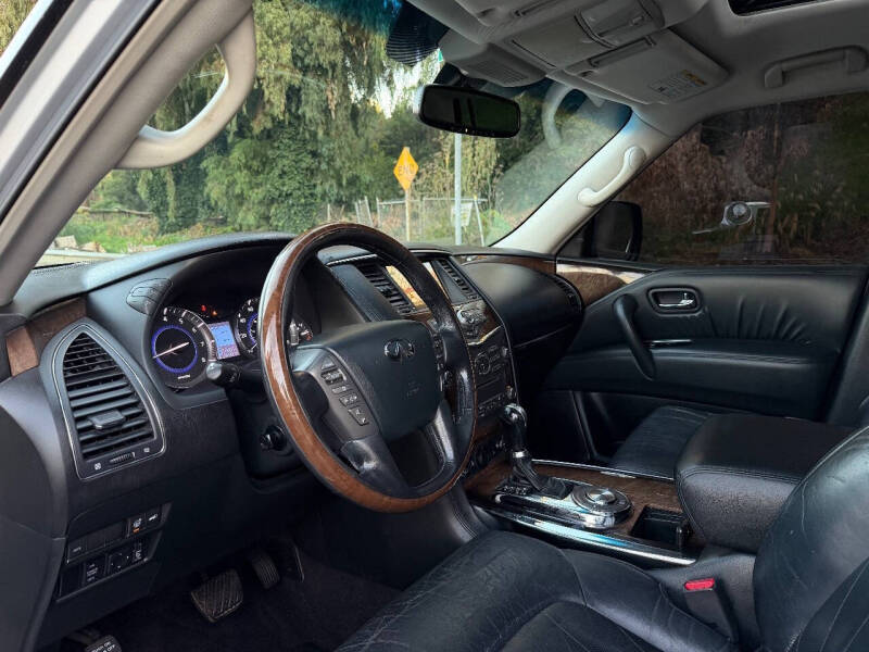 2011 Infiniti QX56