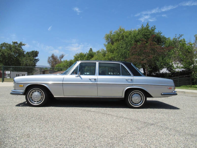 1970 Mercedes-Benz 280-Class