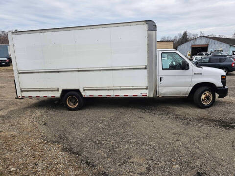 2015 Ford E-Series E-350 SD