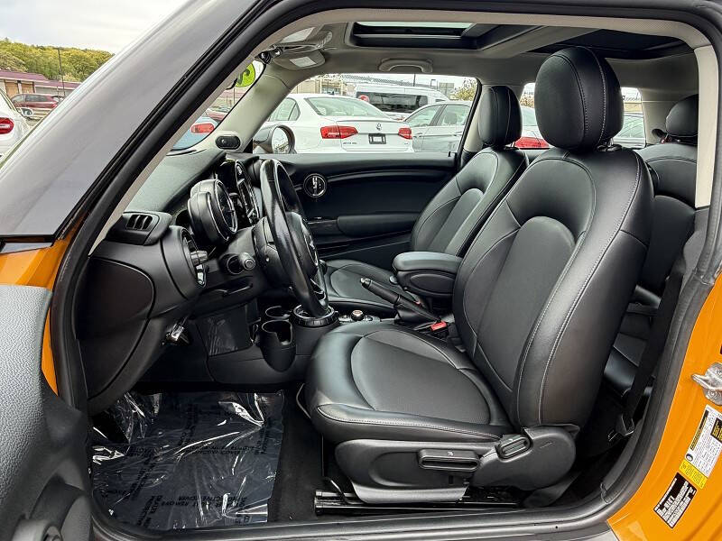 2016 MINI Hardtop 2 Door Cooper