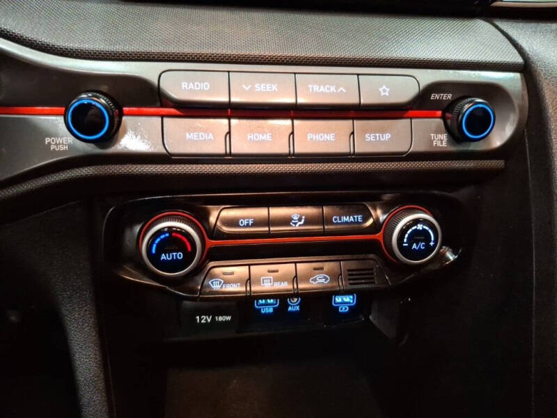 2019 Hyundai Veloster