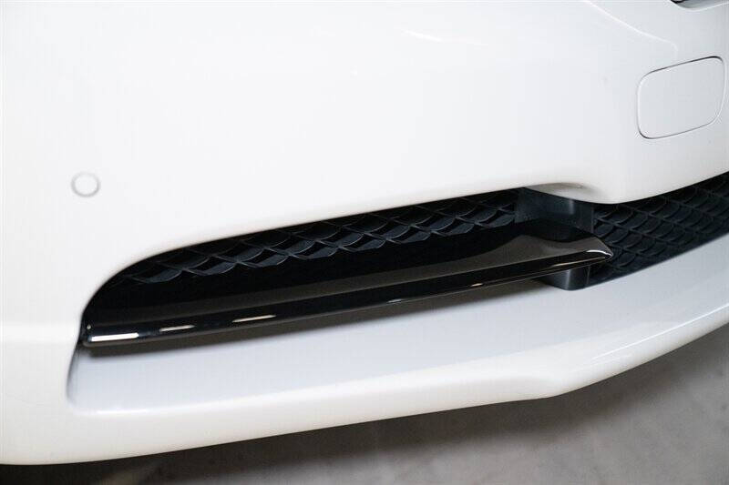 2020 Rolls-Royce Black Badge Dawn
