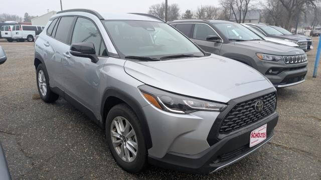 2025 Toyota Corolla Cross LE