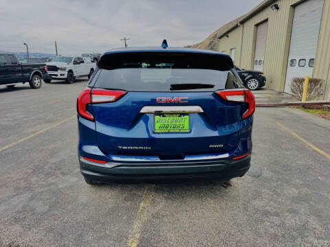 2022 GMC Terrain SLE