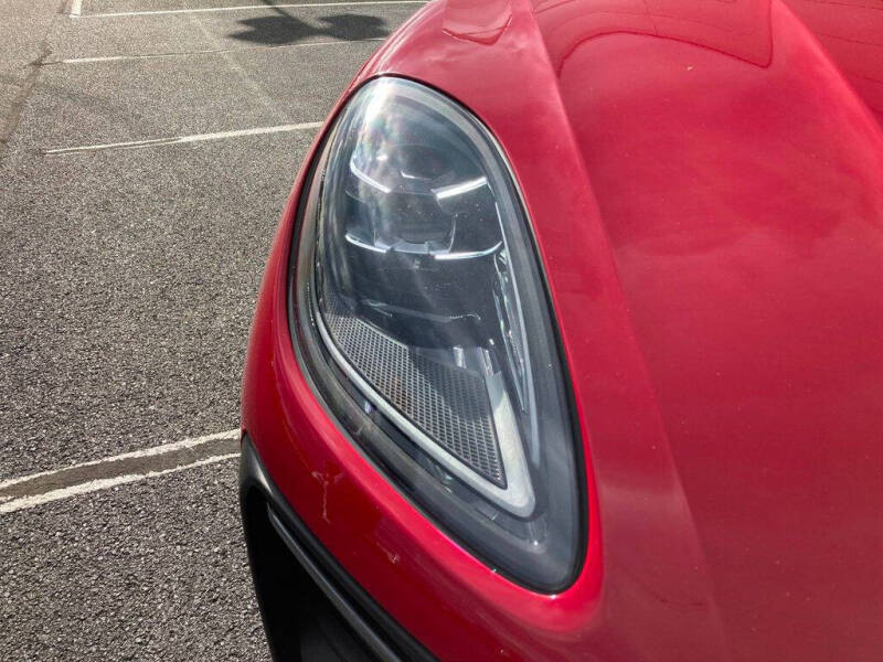 2024 Porsche Macan GTS