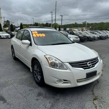 2010 Nissan Altima for sale at Auto Bella Inc. in Clayton NC