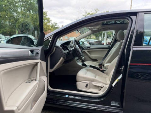 2016 Volkswagen Golf TSI SEL