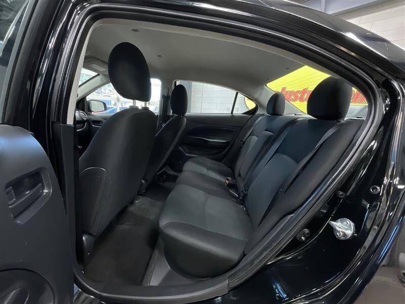 2023 Mitsubishi Mirage G4 ES