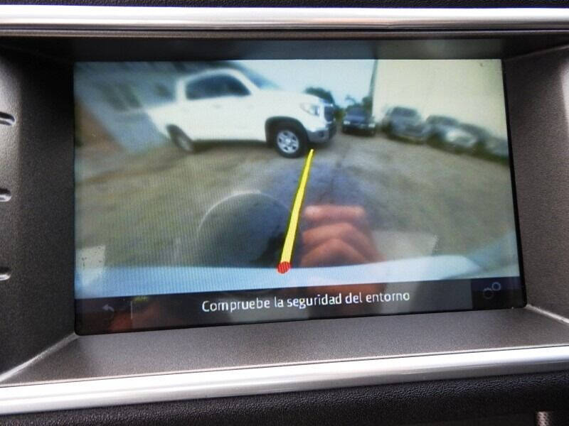 2018 Land Rover Range Rover Evoque  - $21,900