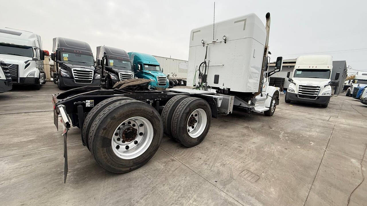 2021 PETERBILT 567 48" SLEEPER CAB for sale at KING TRUCK TRAILER SALES in Bakersfield, CA