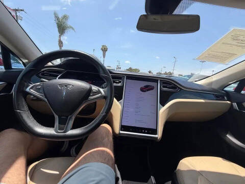 2014 Tesla Model S