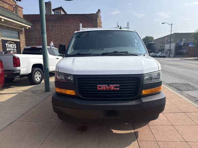 2023 GMC Savana 2500