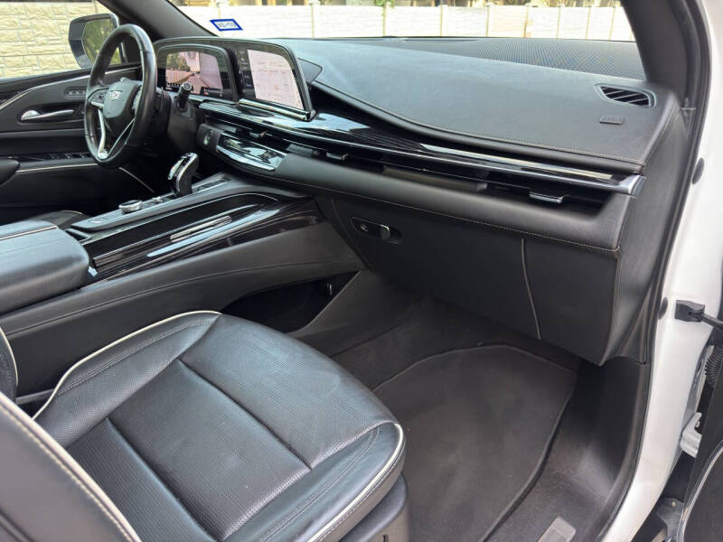 2021 Cadillac Escalade ESV Sport