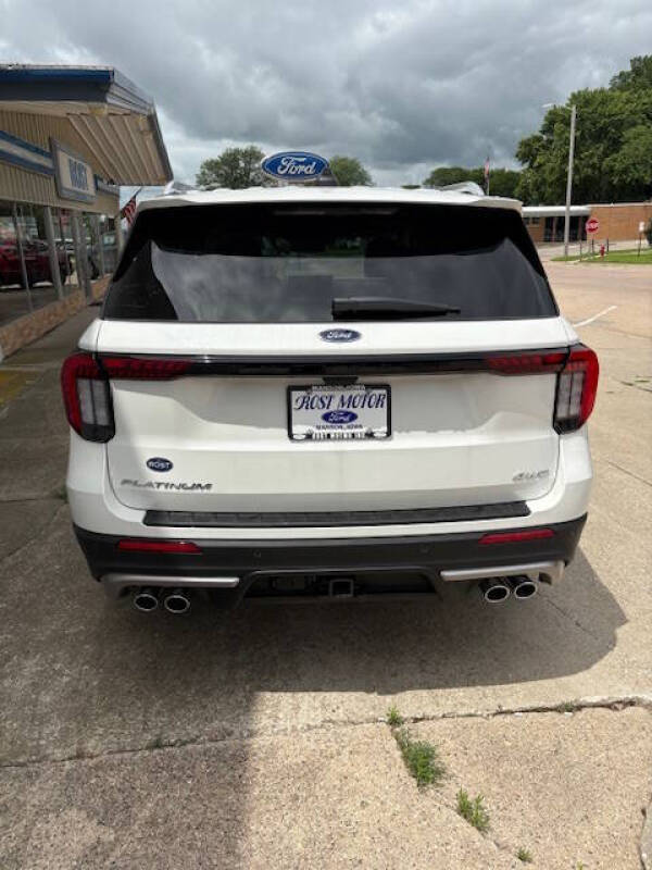 2025 Ford Explorer Platinum