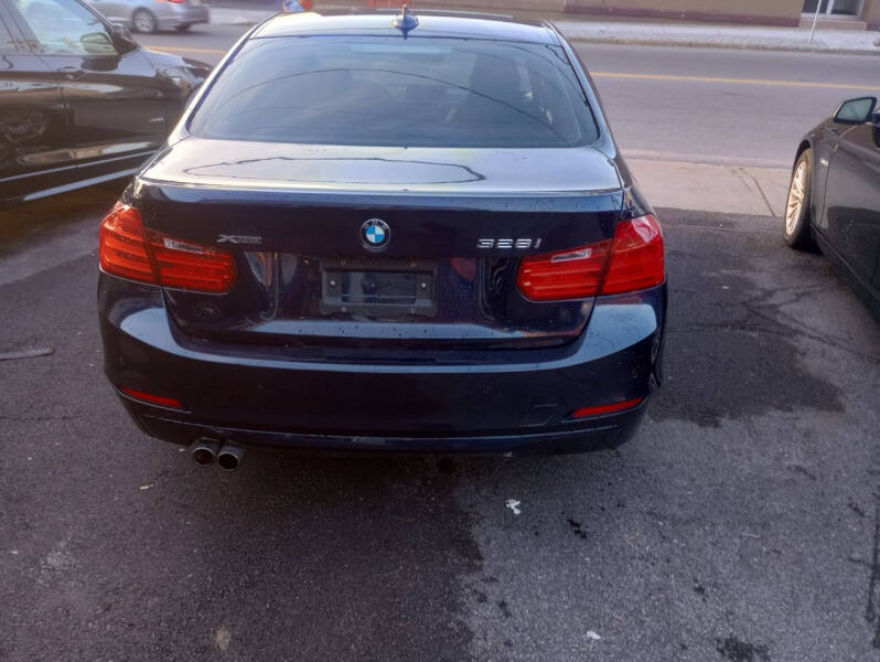 2015 BMW 3 Series 328i photo 5