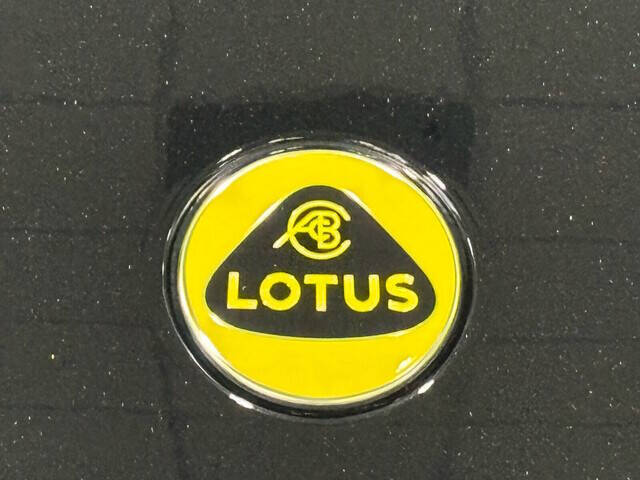 2024 Lotus Emira 30