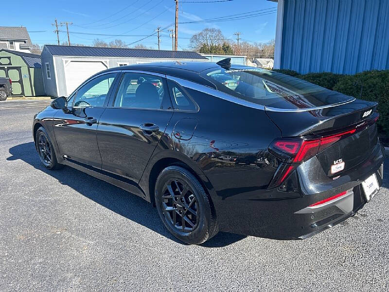 2025 Kia K5 LXS