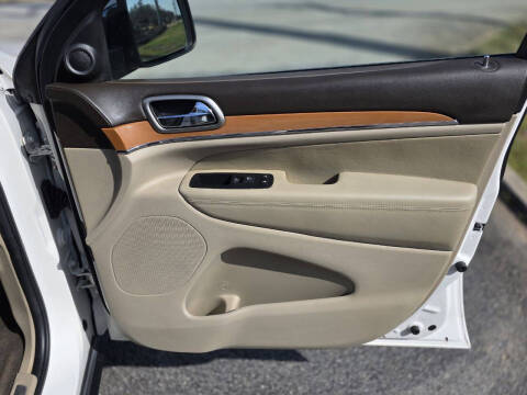 2011 Jeep Grand Cherokee Overland