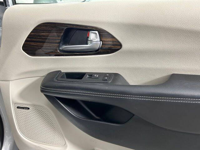 2022 Chrysler Pacifica Limited