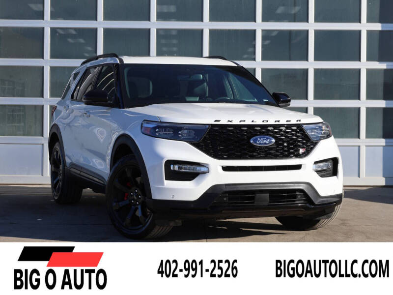 2023 Ford Explorer ST's photo