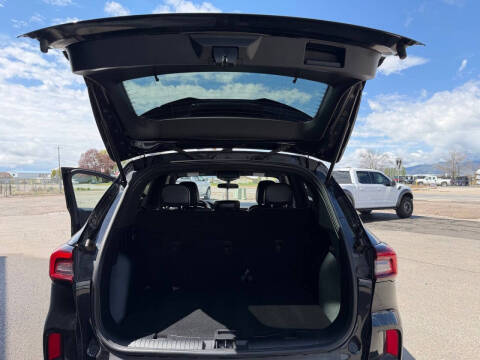 2025 Ford Escape ST-Line