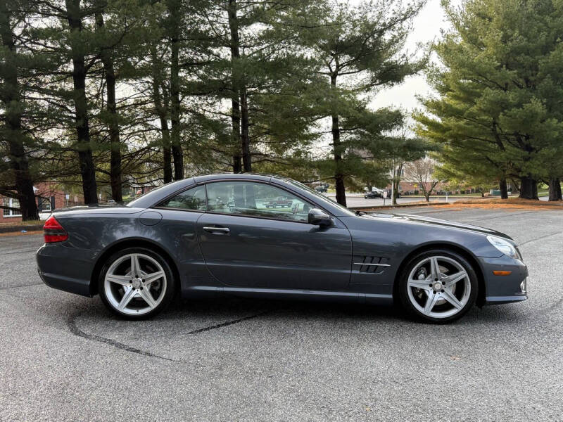 2011 Mercedes-Benz SL-Class SL550 photo 30