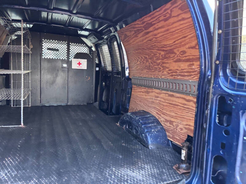 2008 Ford E-Series E-250