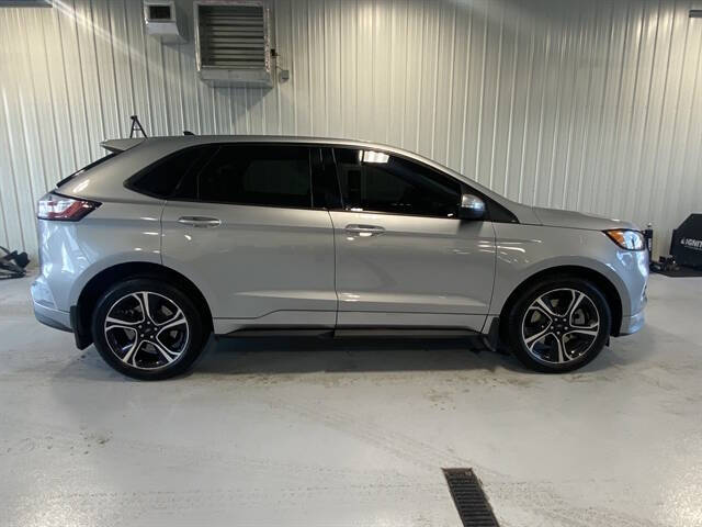 2022 Ford Edge ST