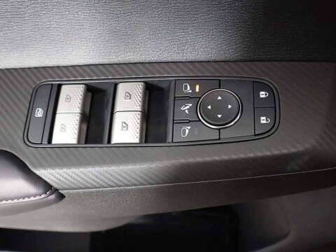 2025 Mitsubishi Outlander PHEV SEL