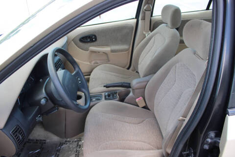 2002 Saturn S-Series SL2