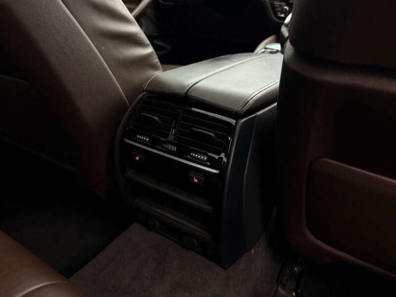 2018 BMW 5 Series M550i xDrive