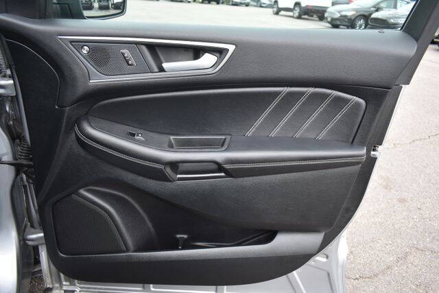 2023 Ford Edge ST