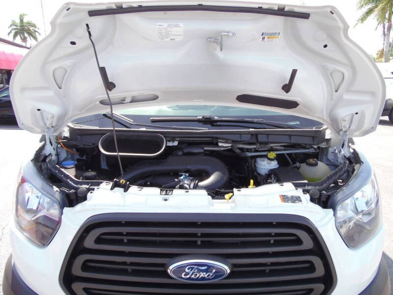2019 Ford Transit