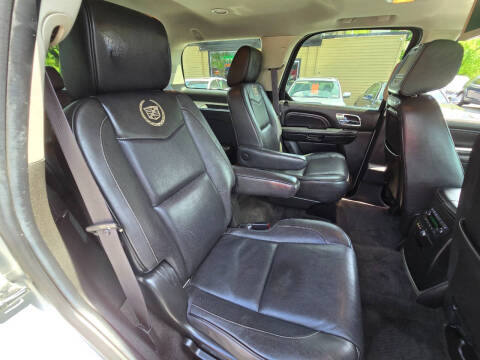 2014 Cadillac Escalade Platinum