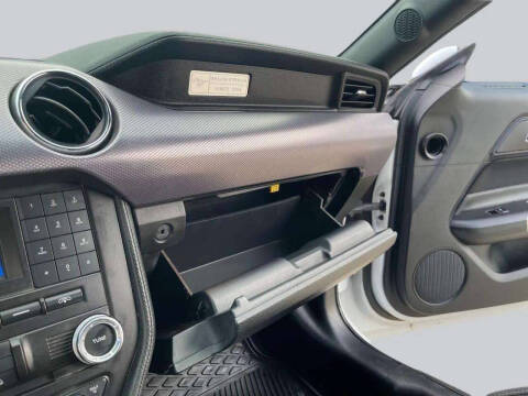 2015 Ford Mustang EcoBoost Premium