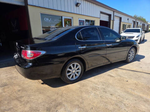 2004 Lexus ES 330