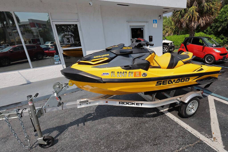 2021 Sea-Doo RXT-X 300