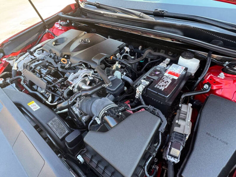 2020 Toyota Camry SE