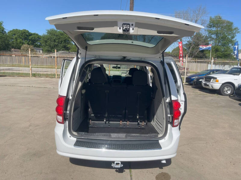 2016 Dodge Grand Caravan SXT