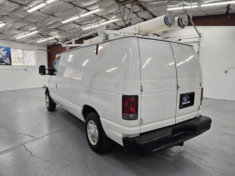 2013 Ford E-Series E-150