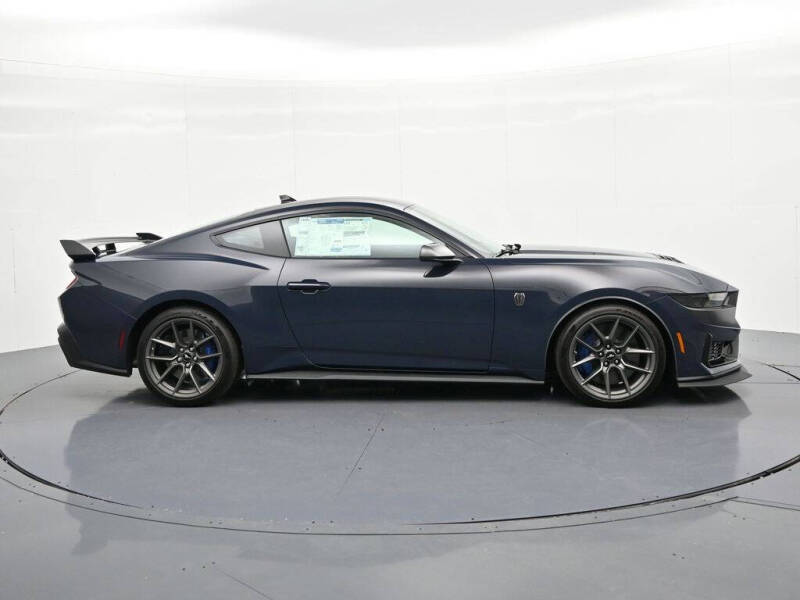 2025 Ford Mustang Dark Horse
