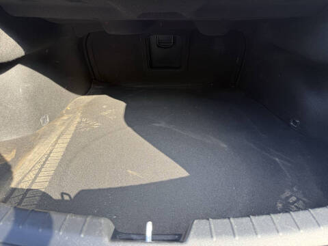 2017 Kia Cadenza Premium