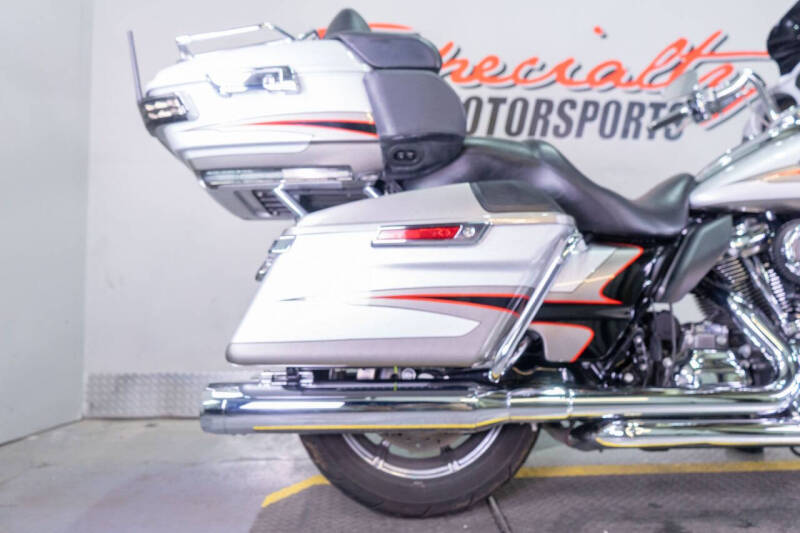 2017 Harley-Davidson CVO Limited